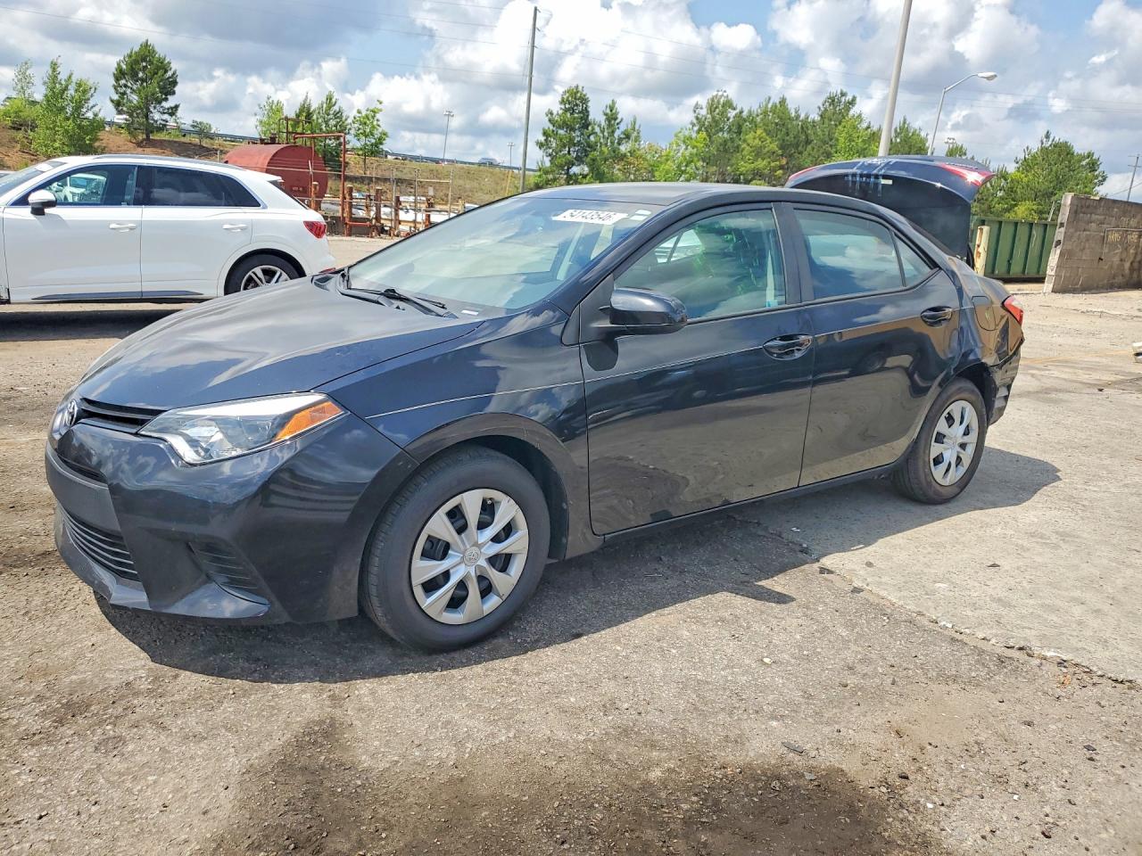 Salvage Toyota Corolla Image