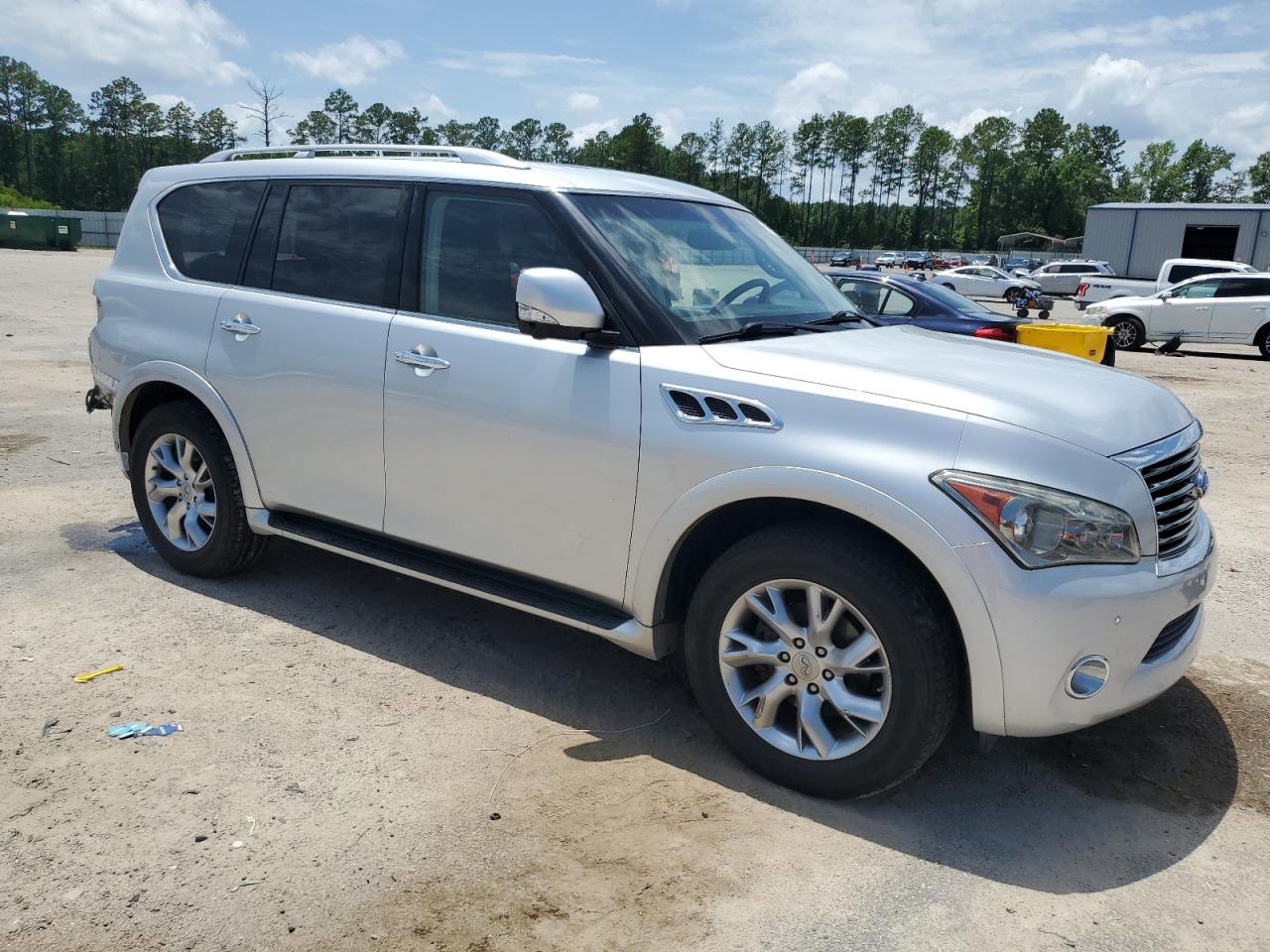 INFINITI Qx