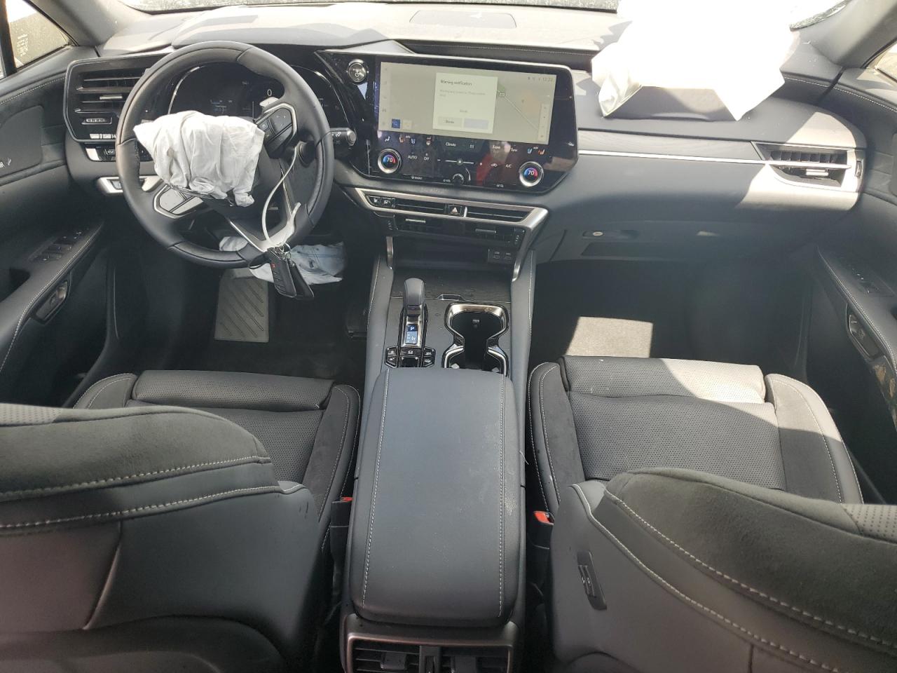 Lexus RX 450h+ Luxury