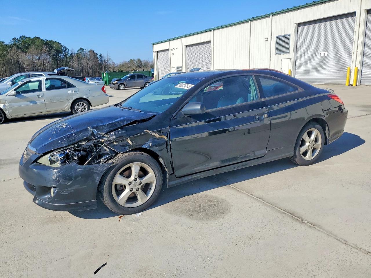 Salvage Toyota Camry Image