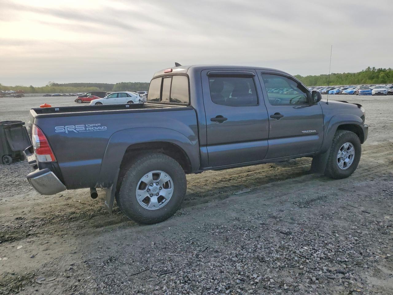 Toyota Tacoma V6