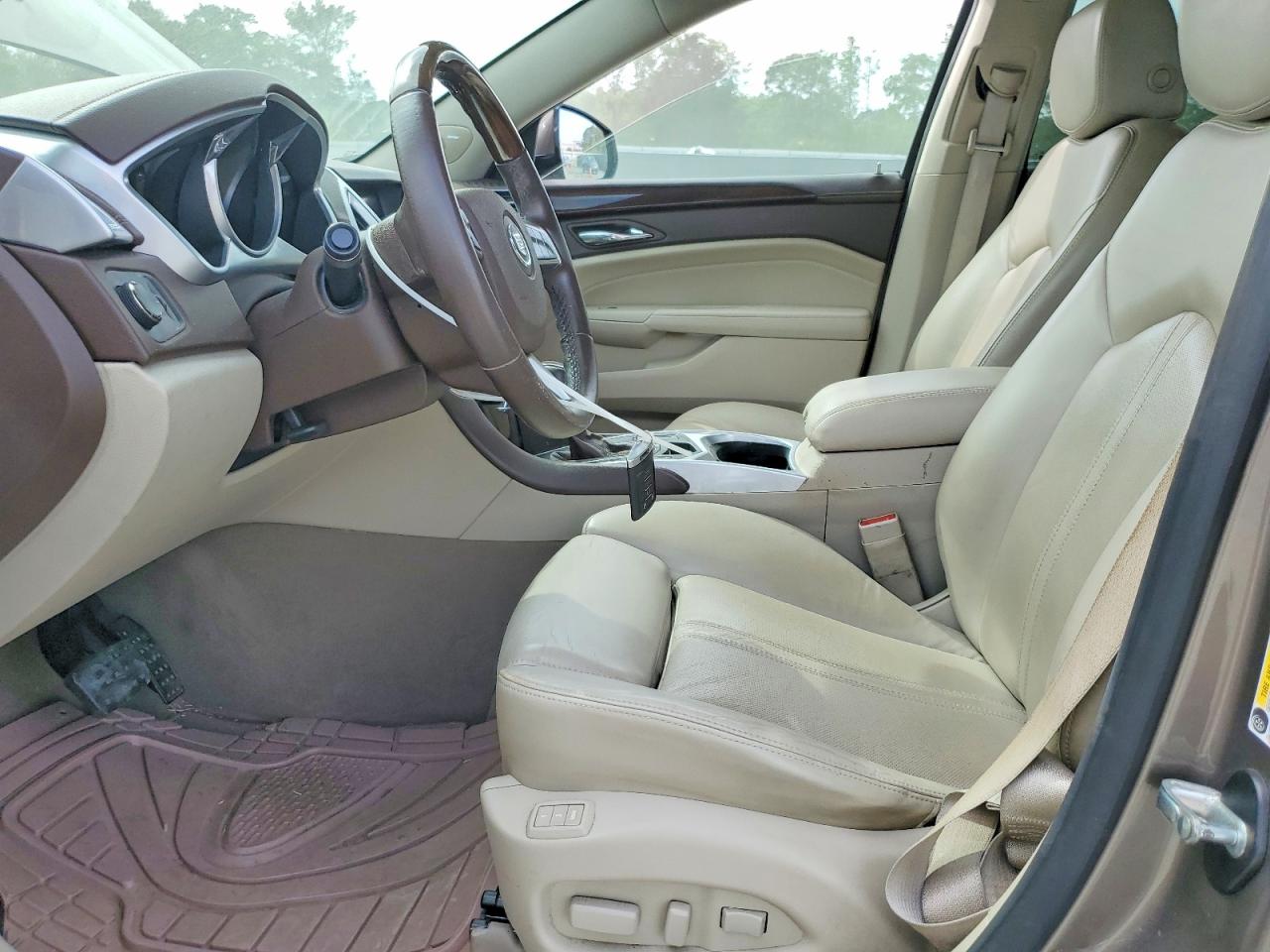 Cadillac SRX Luxury Collection