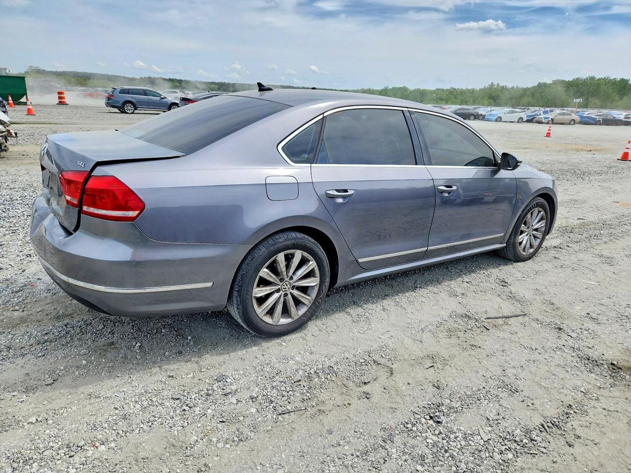 Volkswagen Passat Sel