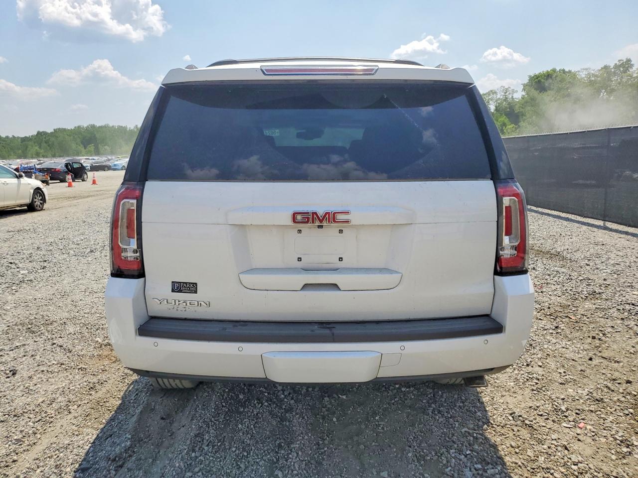 GMC Yukon Slt