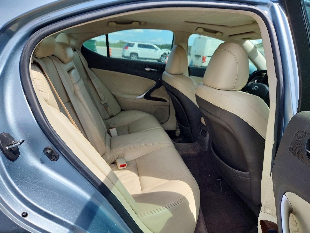 Lexus Is Base