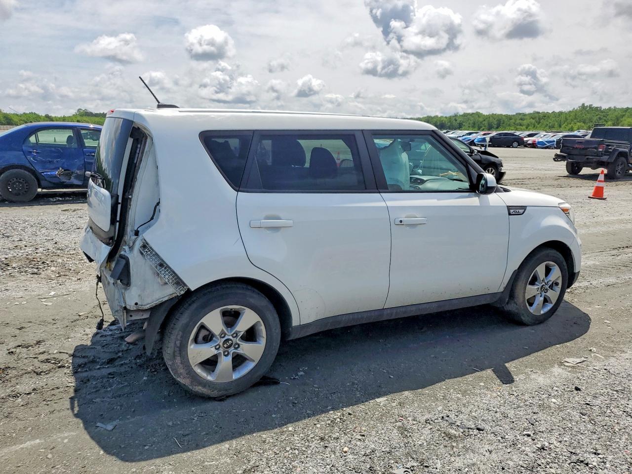 Kia Soul Base