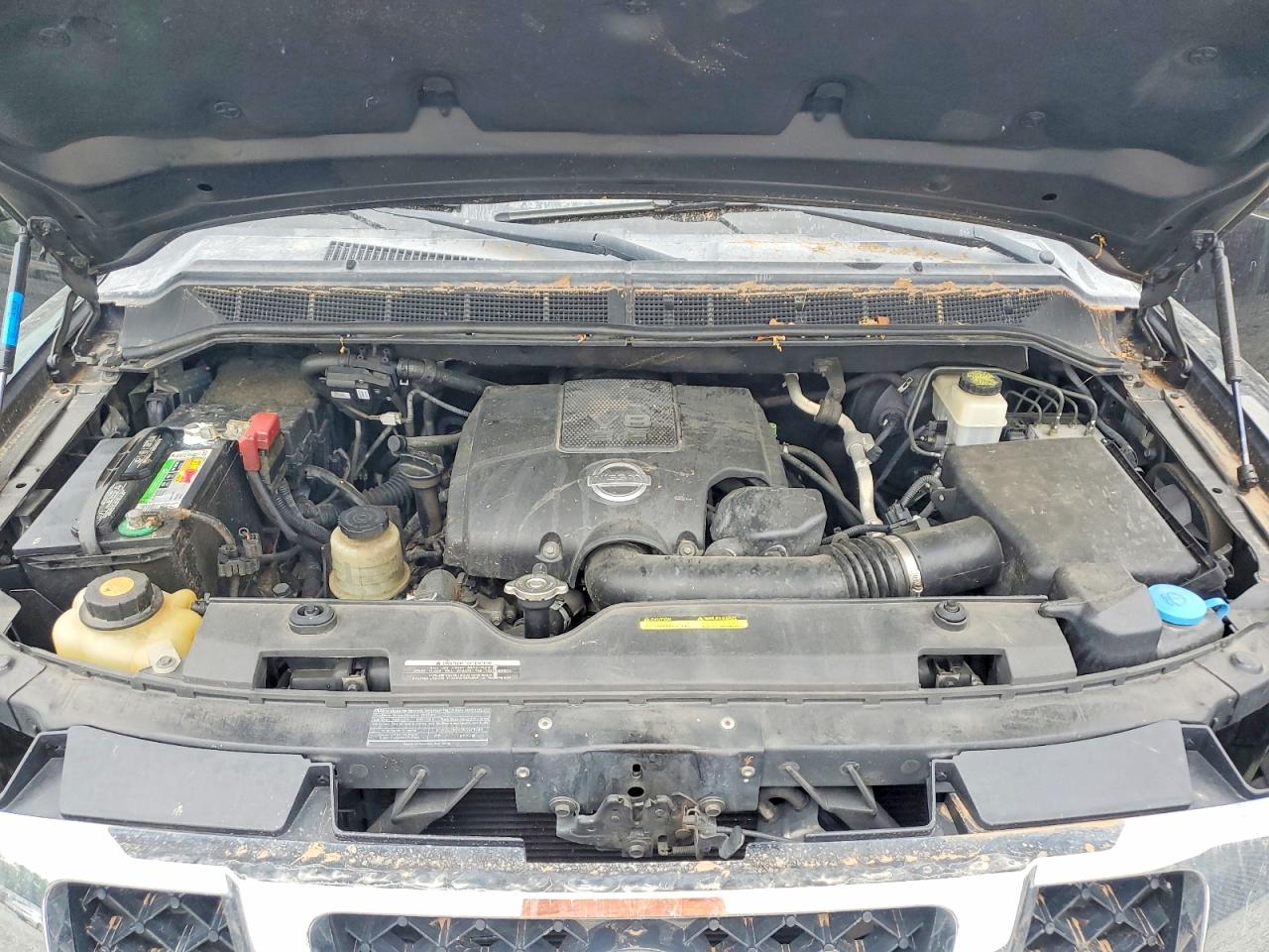 Nissan Armada Sv