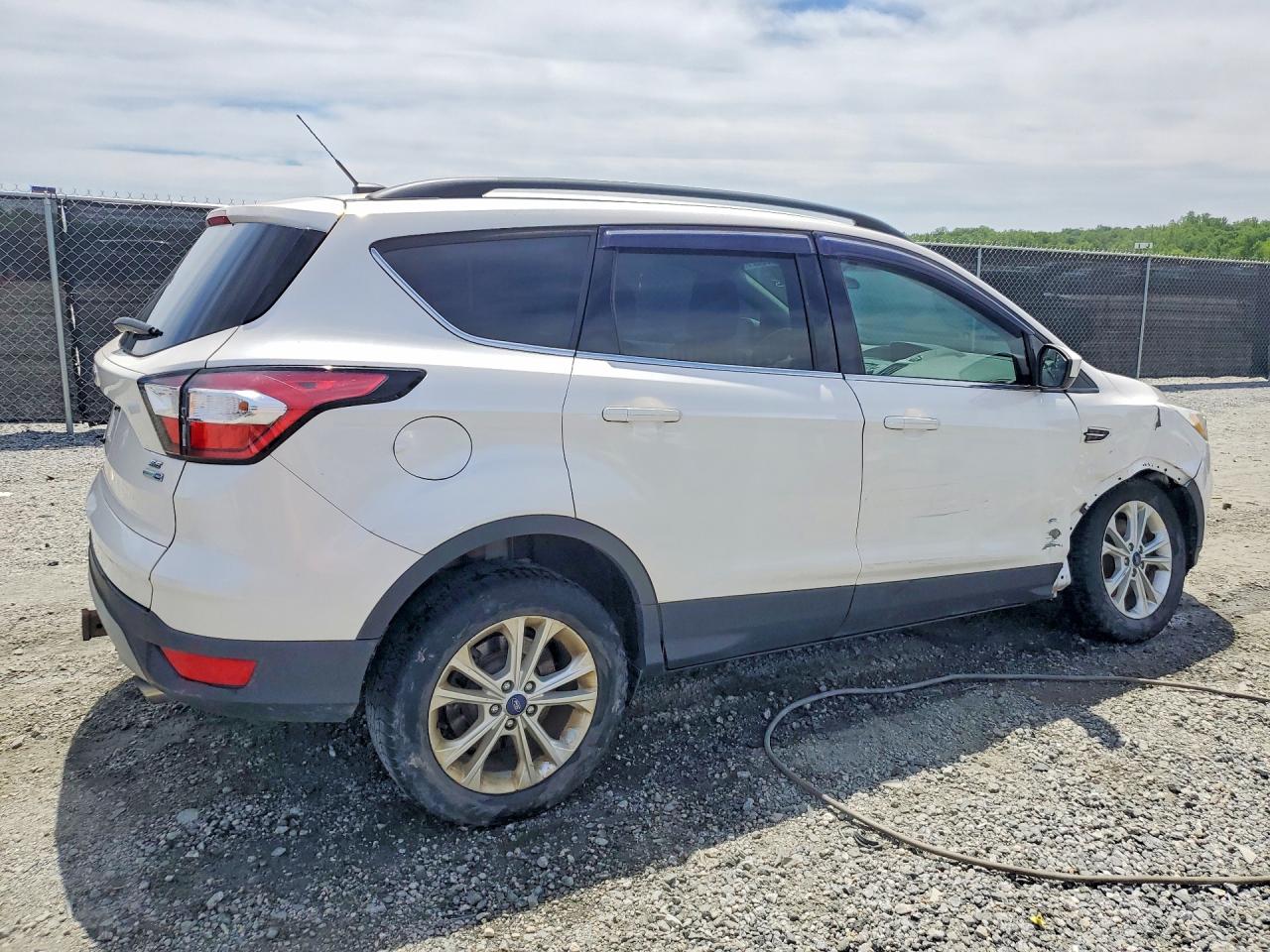 Ford Escape Se
