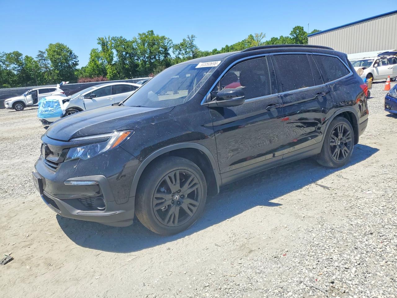 Salvage Honda Pilot Image
