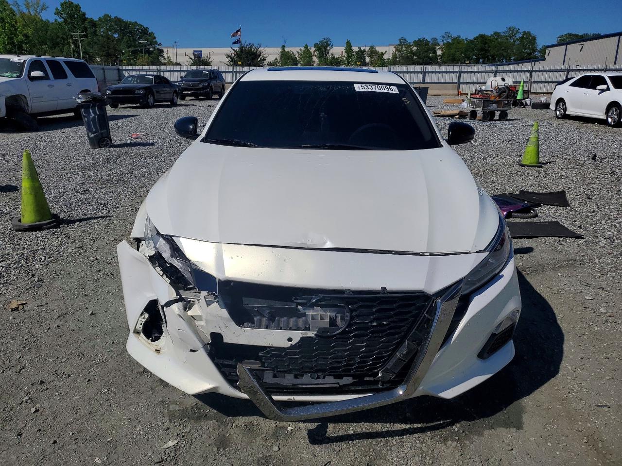 Nissan Altima Sr