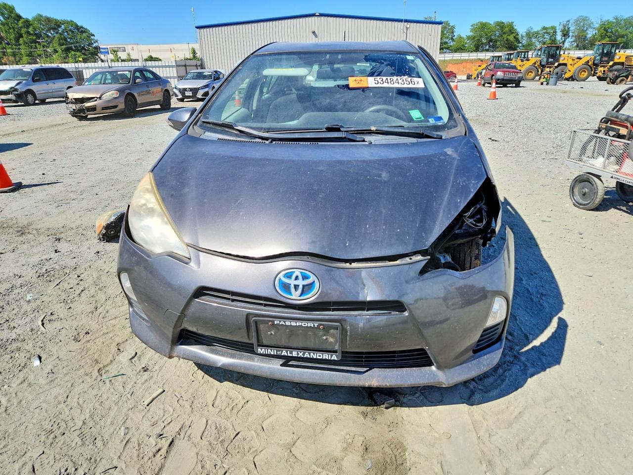Toyota Prius c Three