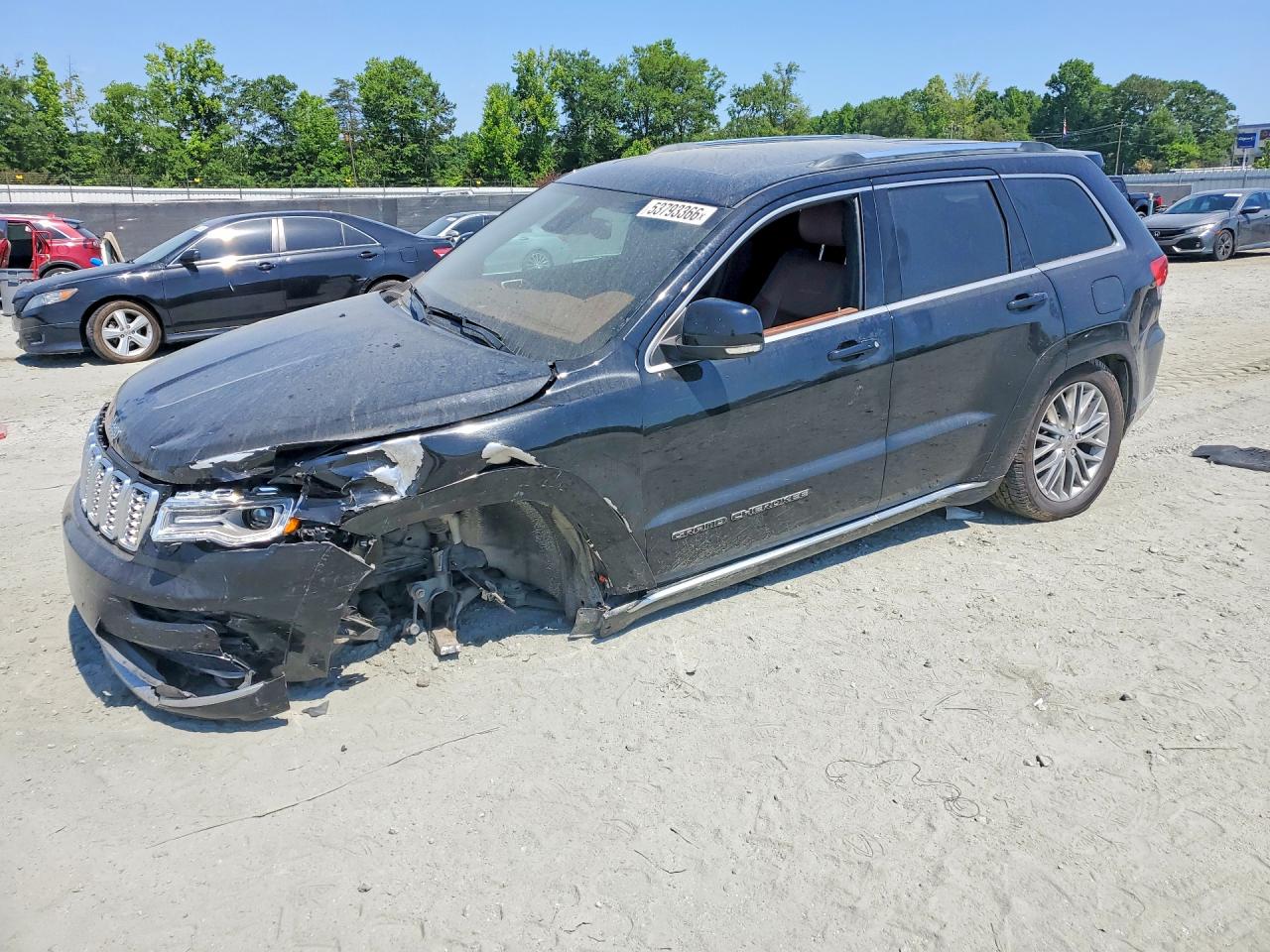 Salvage Jeep Grand Cherokee Image
