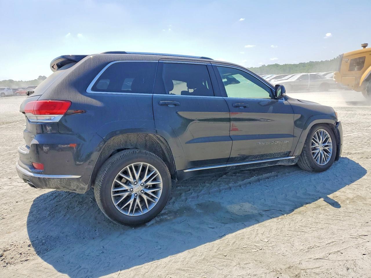 Jeep Grand Cherokee Summit