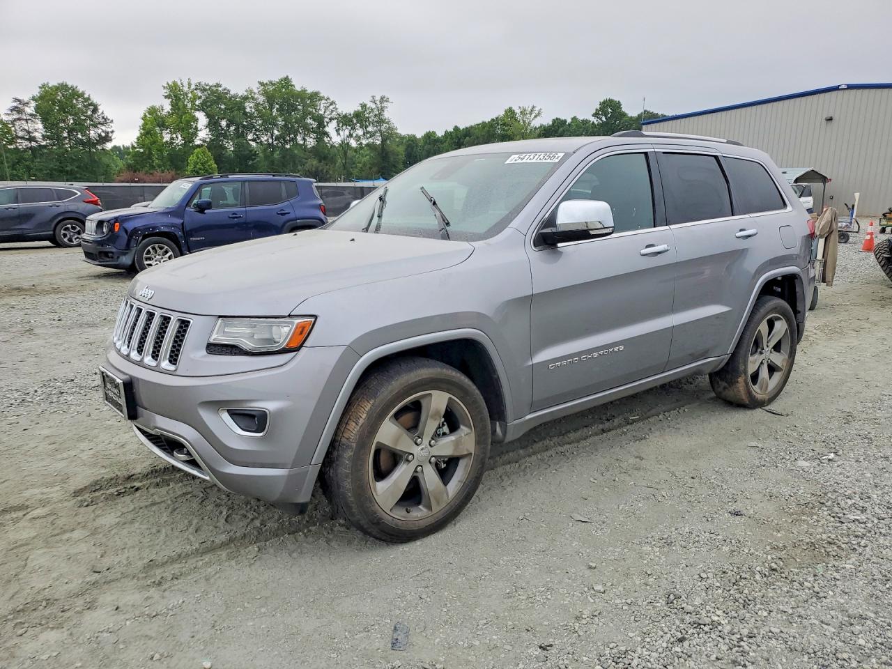 Salvage Jeep Grand Cherokee Image