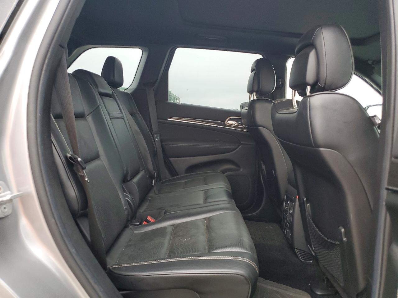 Jeep Grand Cherokee Overland