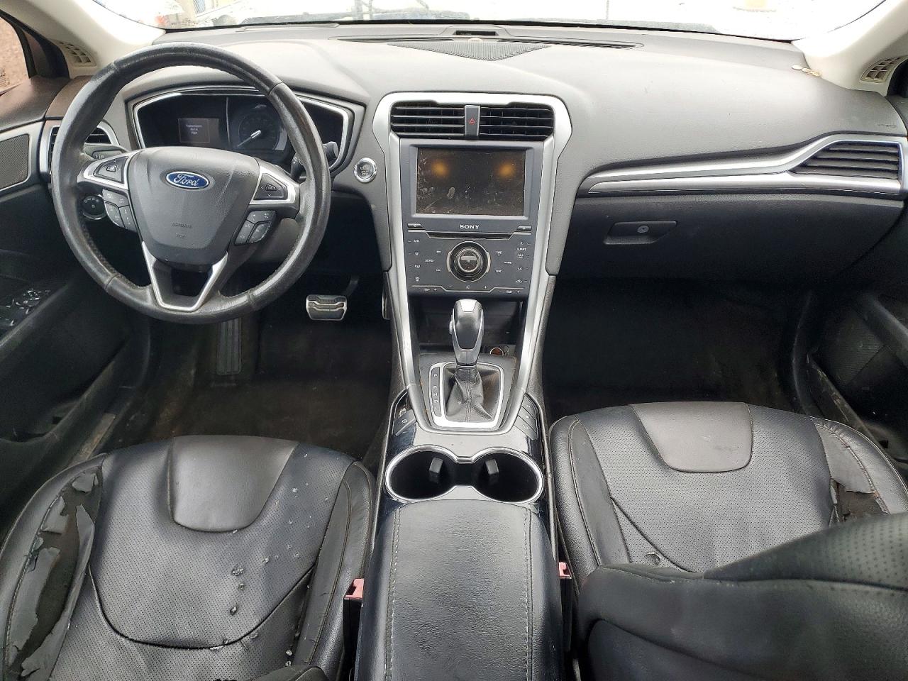 Ford Fusion Titanium Phev