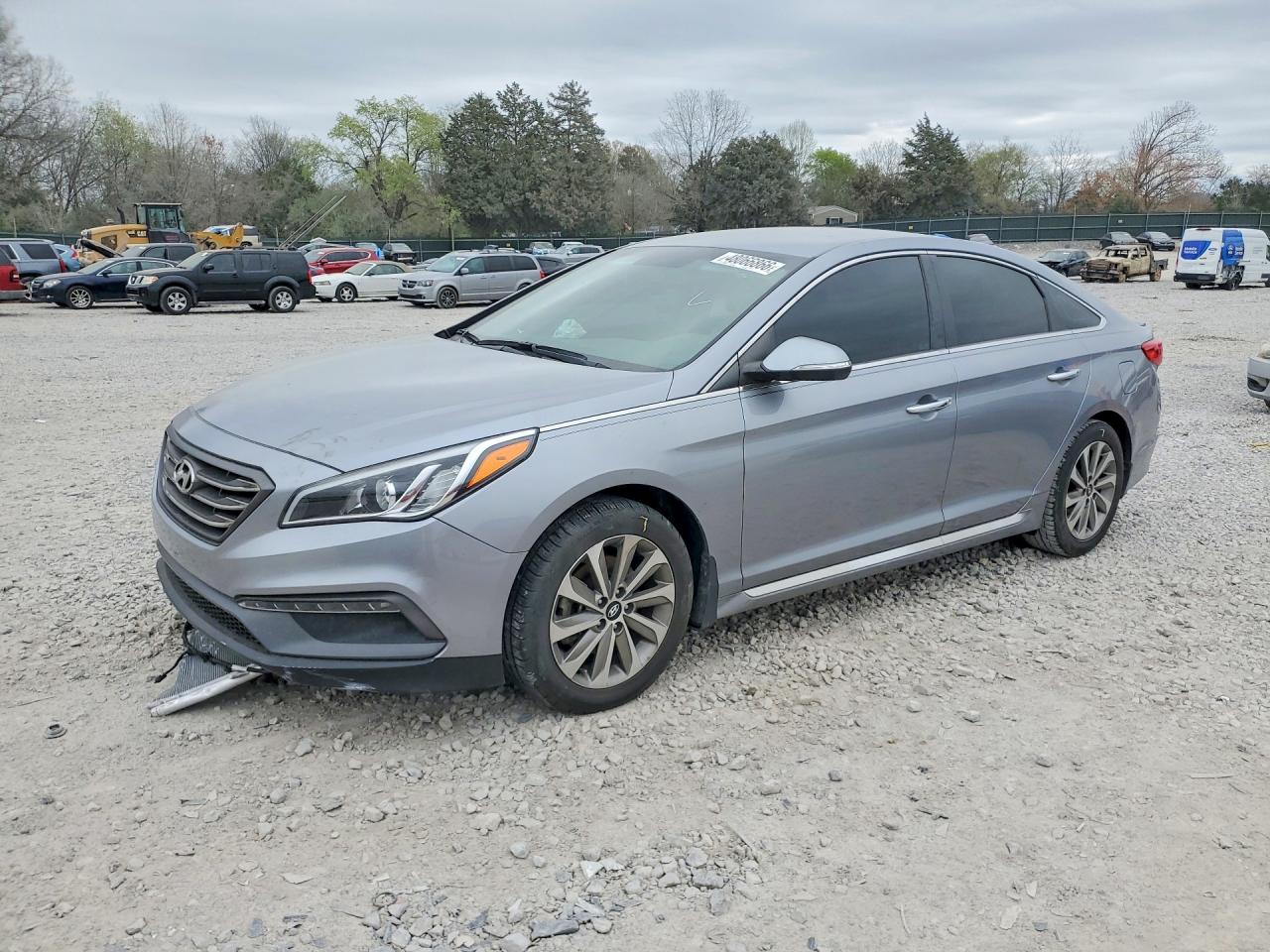 Salvage Hyundai SONATA Image