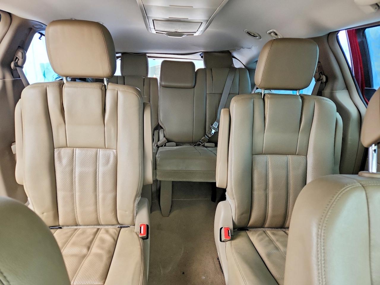 Chrysler Minivan Touring L