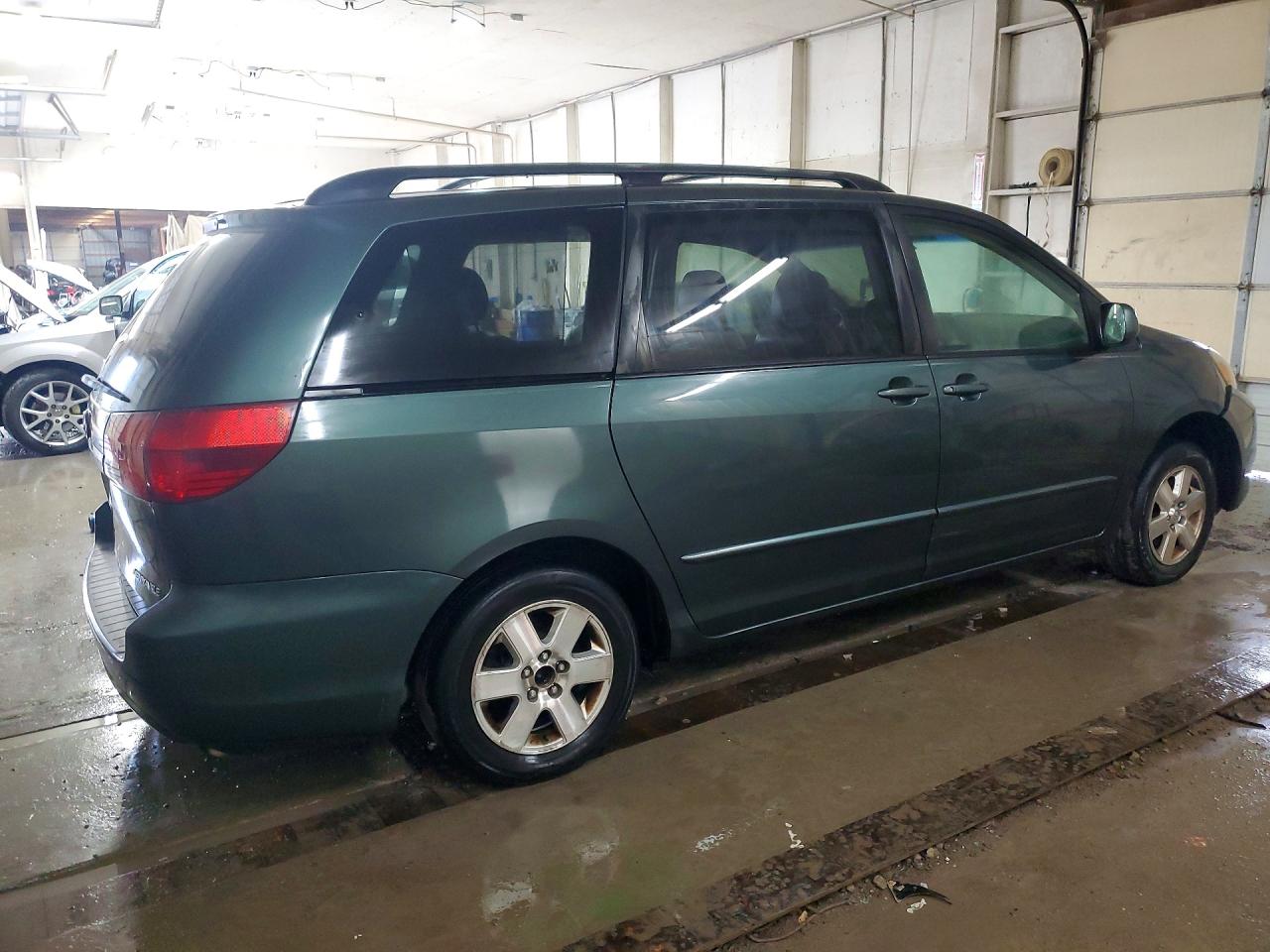 Toyota Sienna Xle 7 Passenger