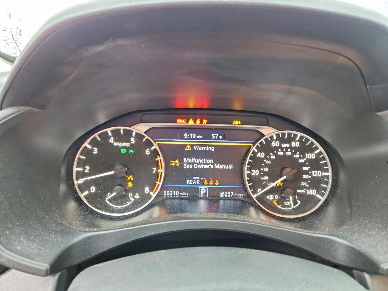 Nissan Altima Sv