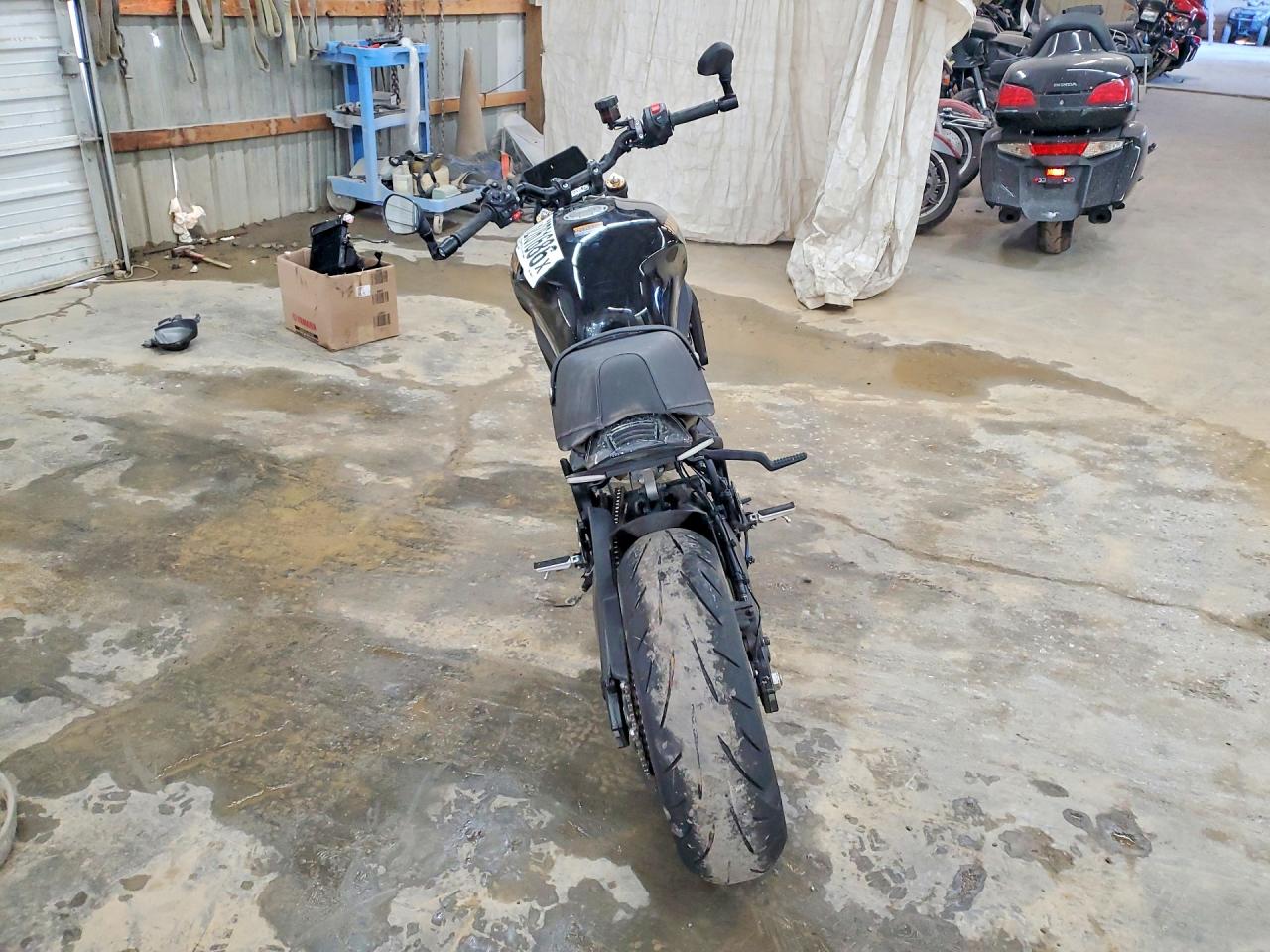 Yamaha Mtm890