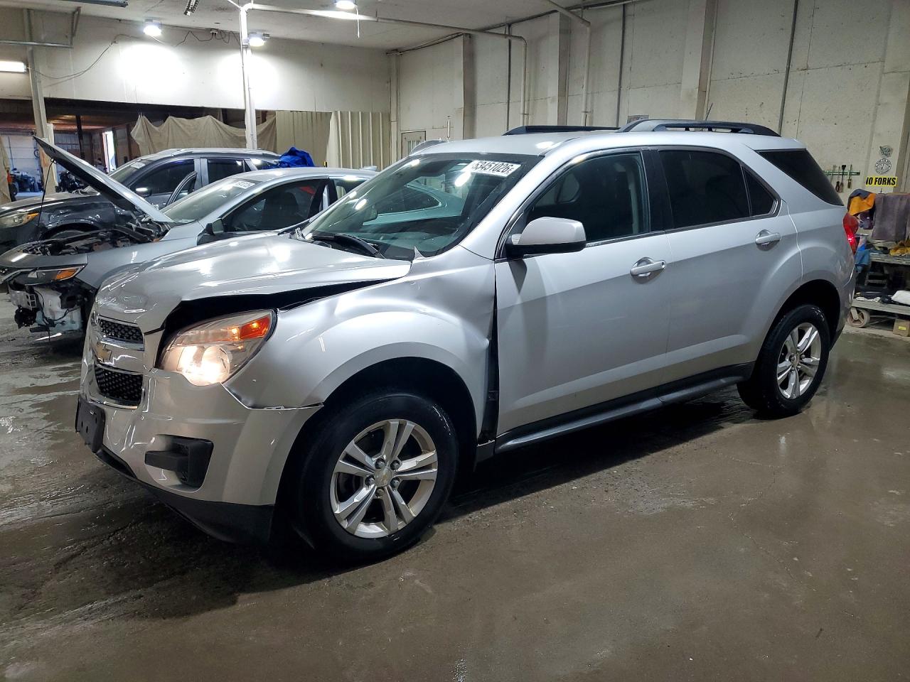 Salvage Chevrolet Equinox Image