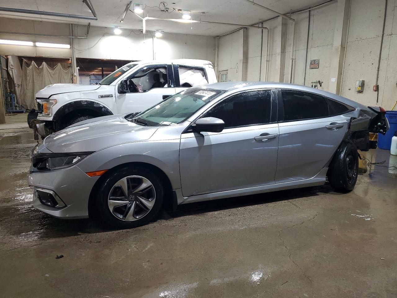 Salvage Honda Civic Image