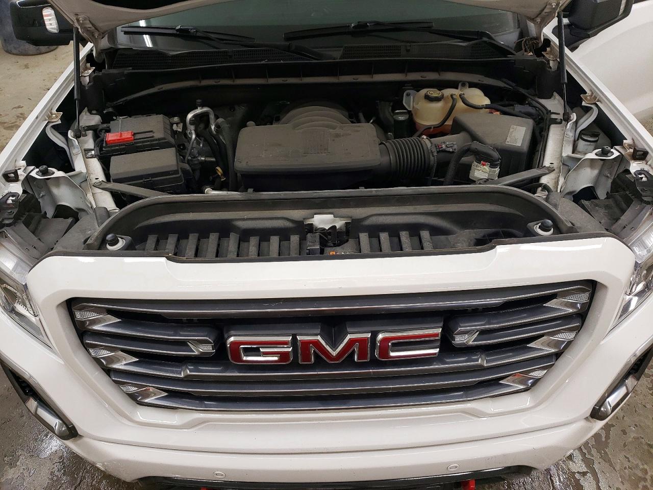 GMC Sierra K1500 At4