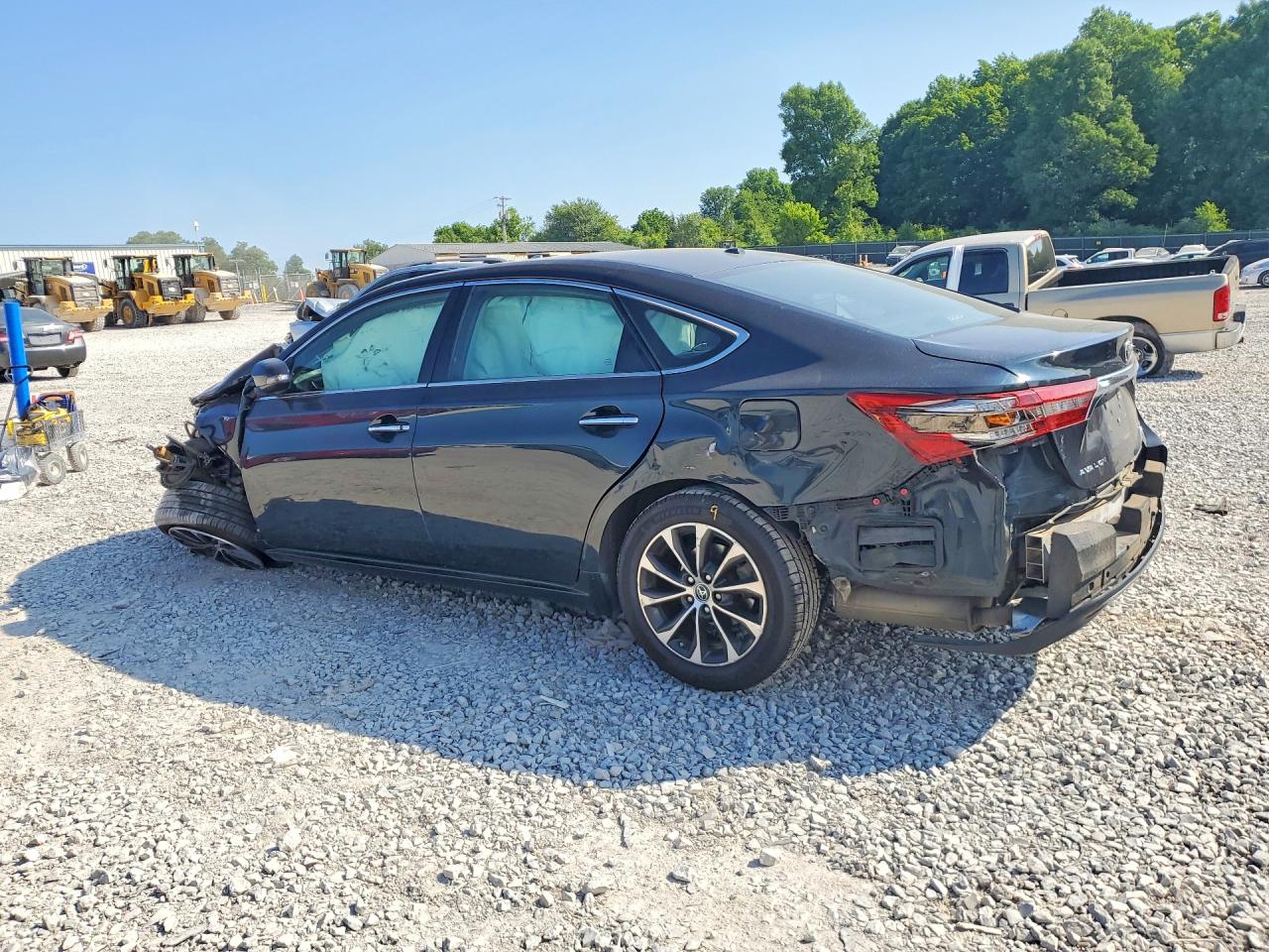 Toyota Avalon Xle