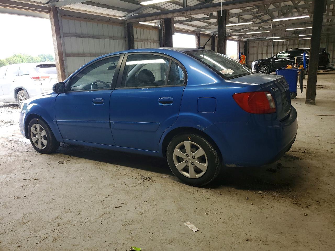 Kia Rio Base