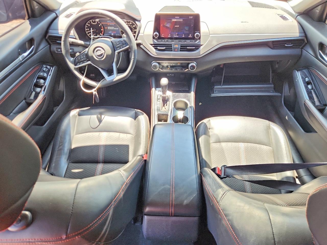 Nissan Altima Sr