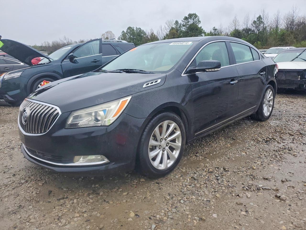 Salvage Buick LaCrosse Image
