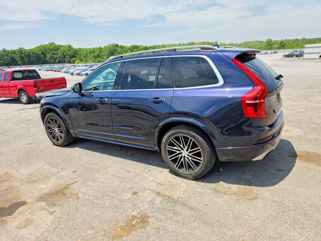 Volvo XC90 T6