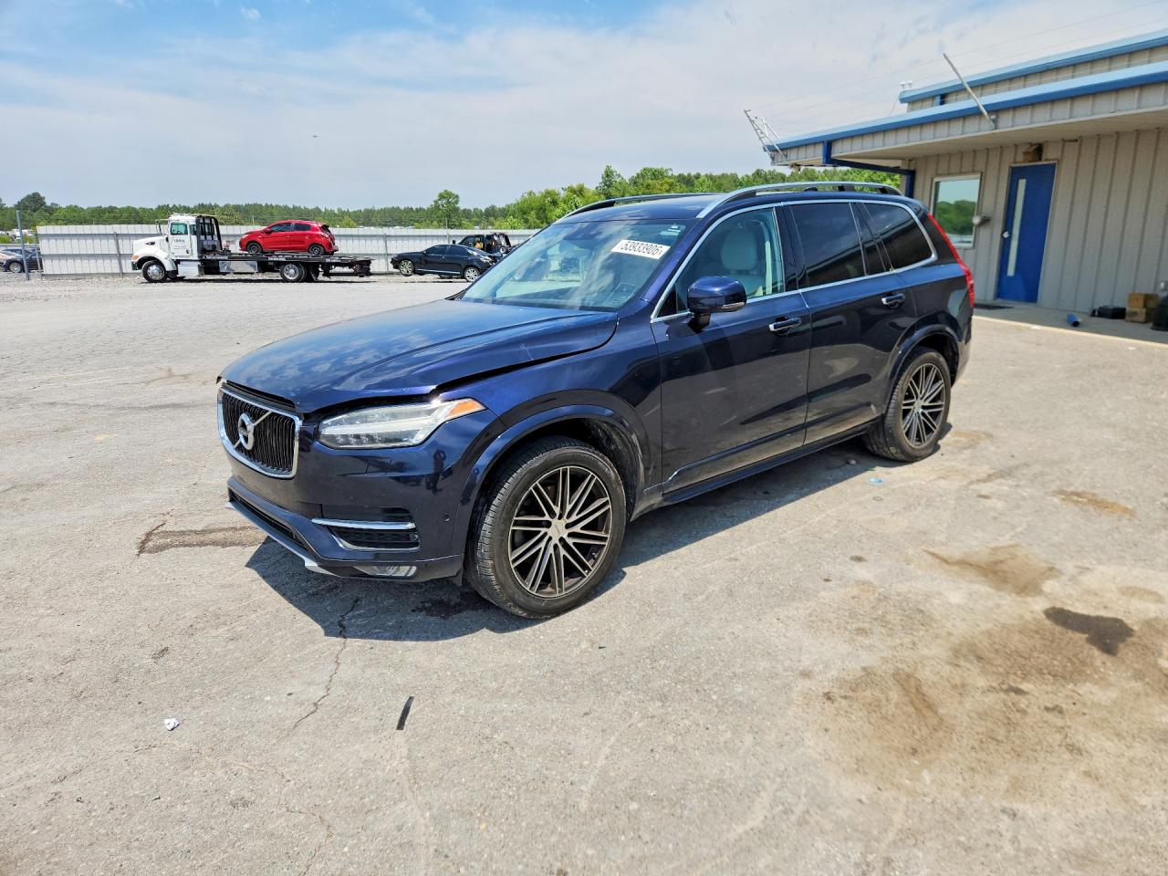 Salvage Volvo XC90 Image