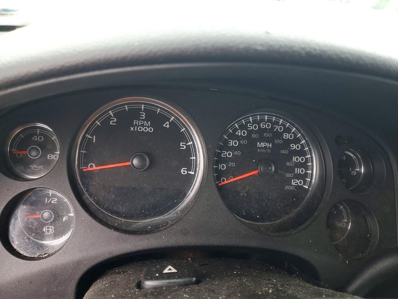 GMC Yukon C1500 Slt