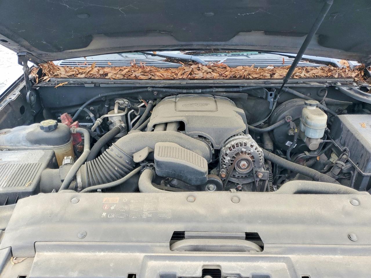 GMC Yukon C1500 Slt