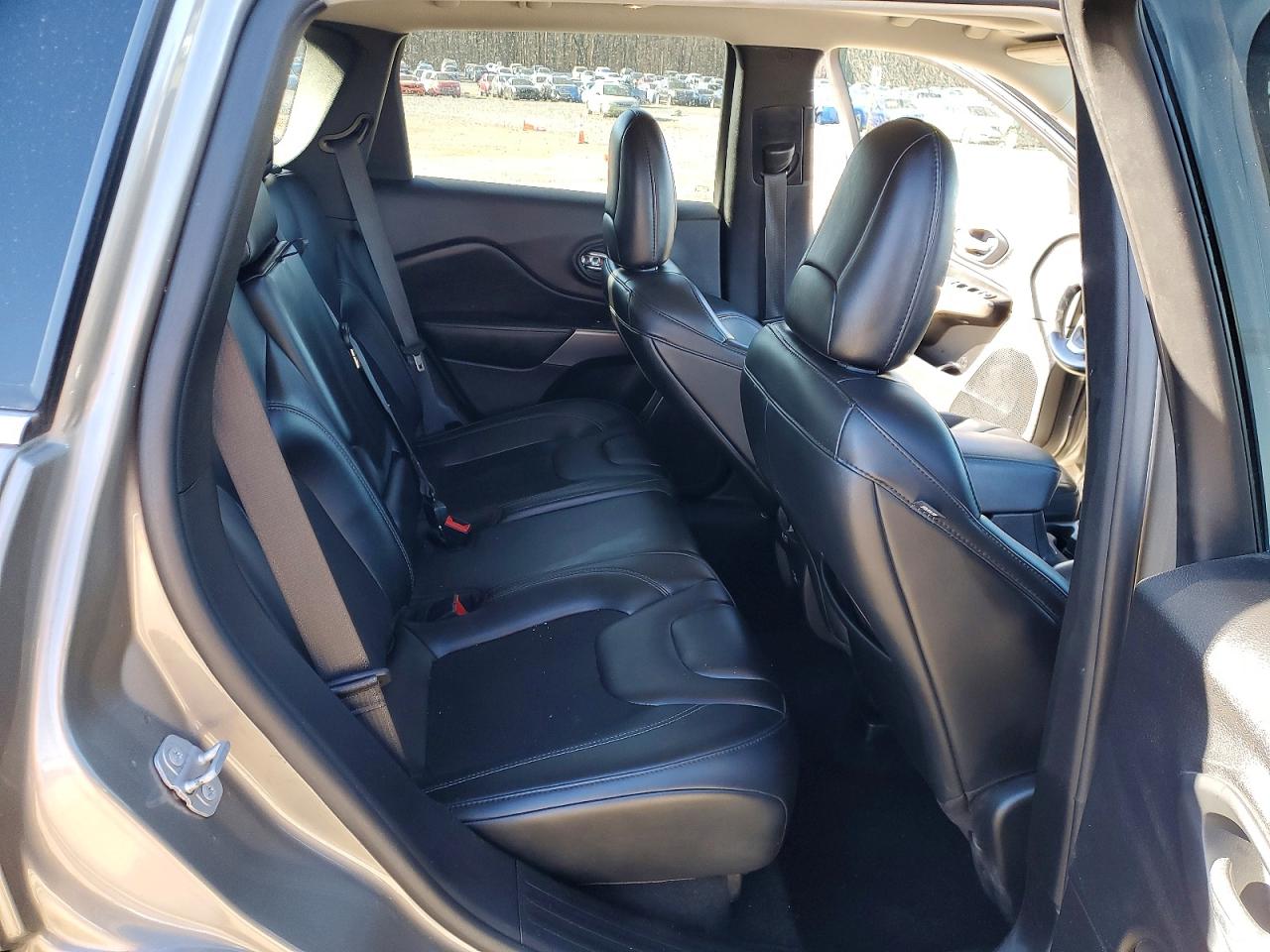 Jeep Grand Cherokee Latitude Plus