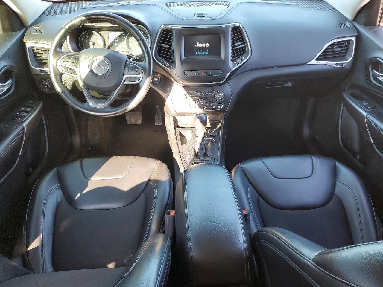Jeep Grand Cherokee Latitude Plus