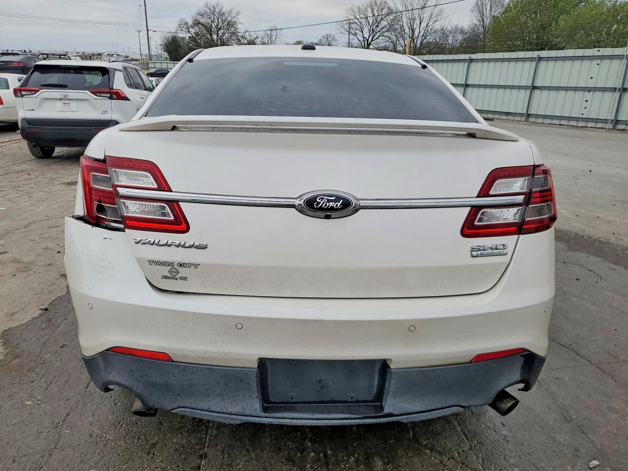 Ford Taurus Sho