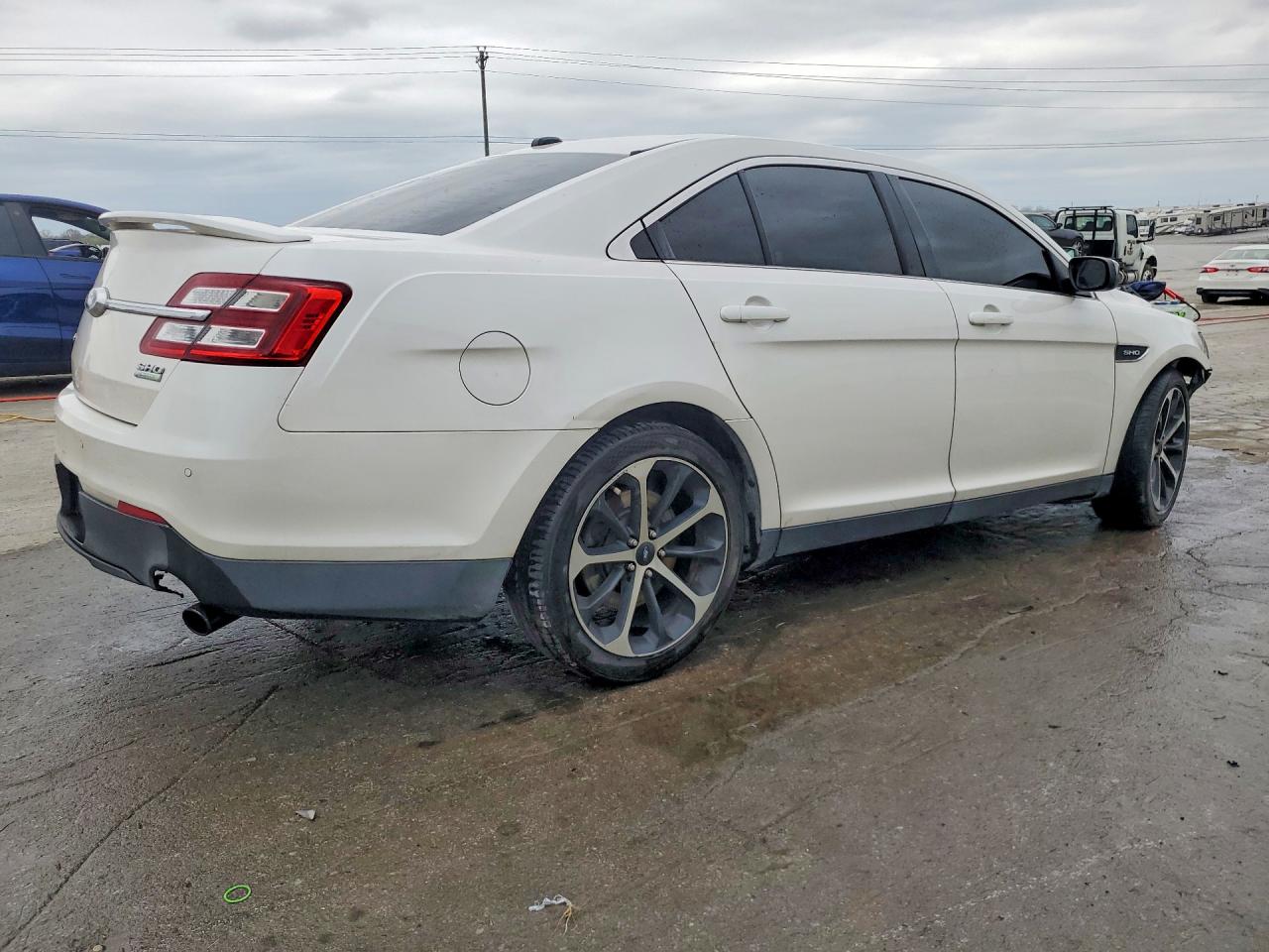 Ford Taurus Sho
