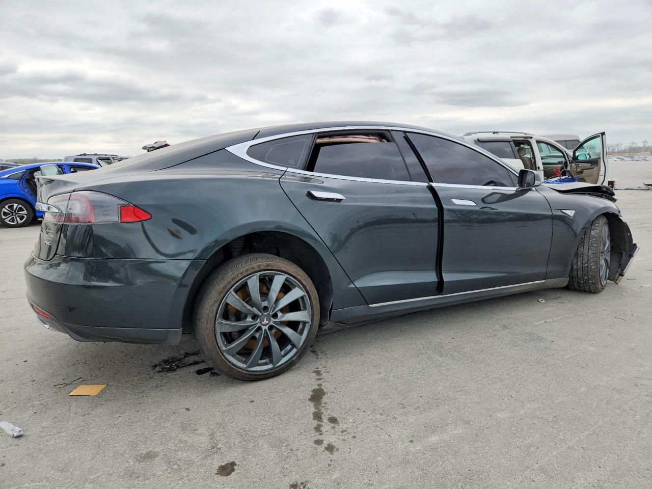Tesla Model S