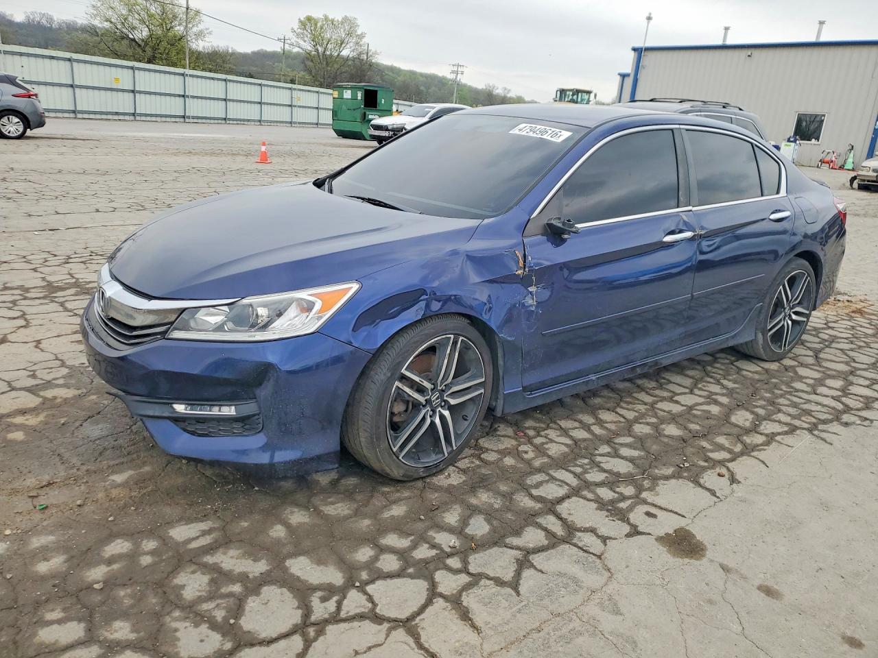 Salvage Honda Accord Image