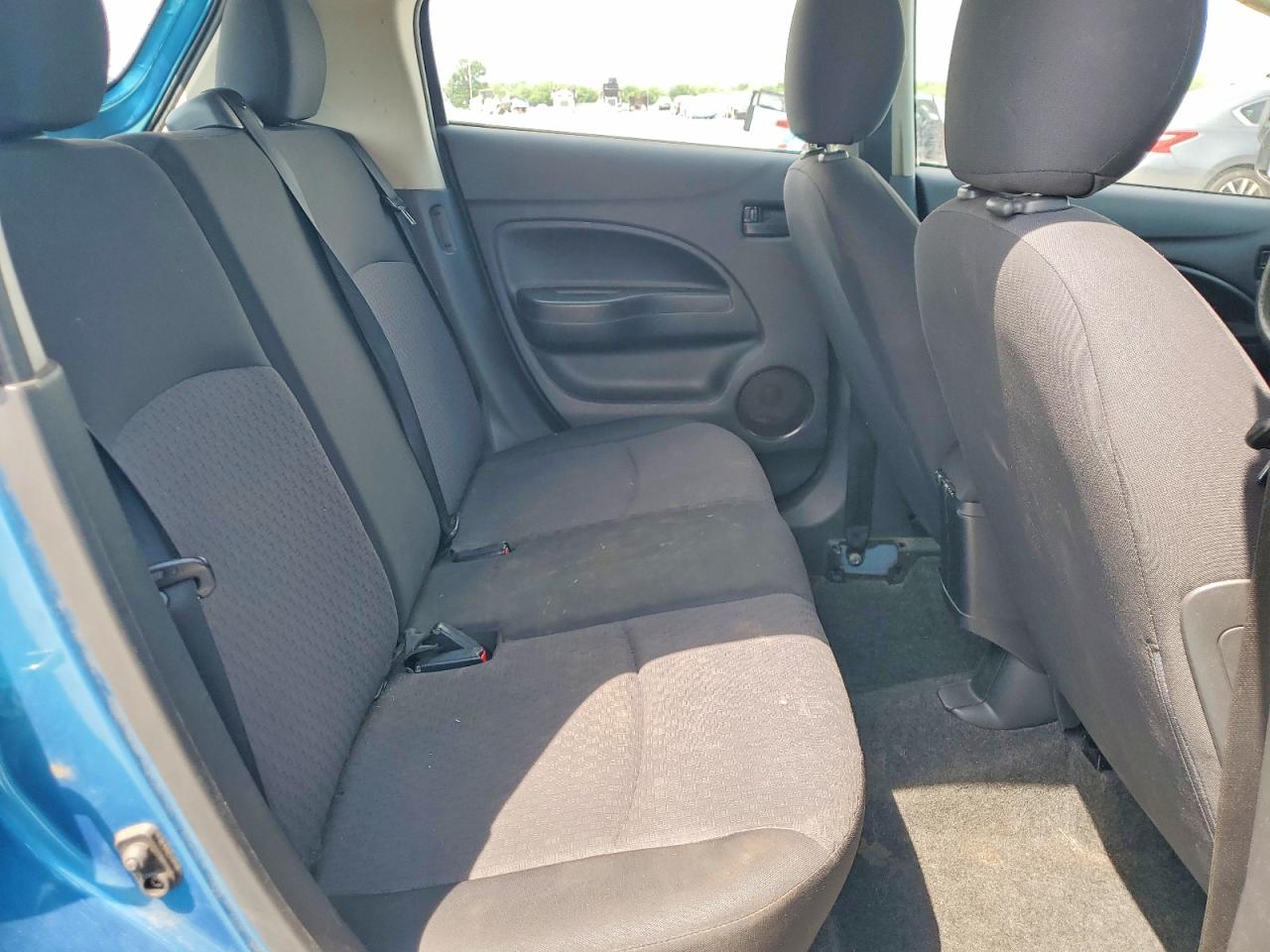 Mitsubishi Mirage Es