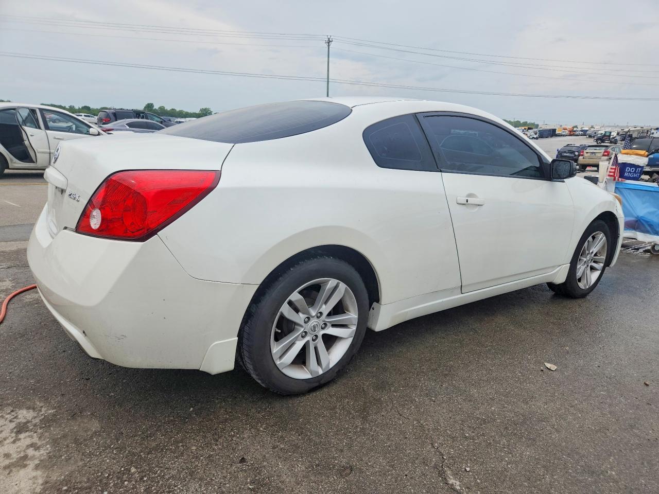 Nissan Altima S