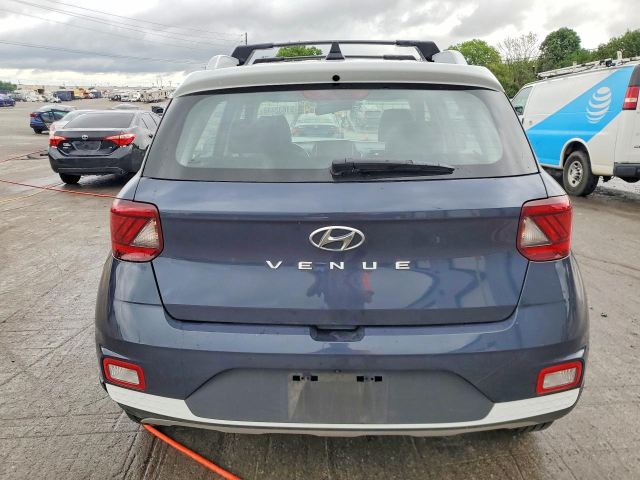 Hyundai VENUE Denim