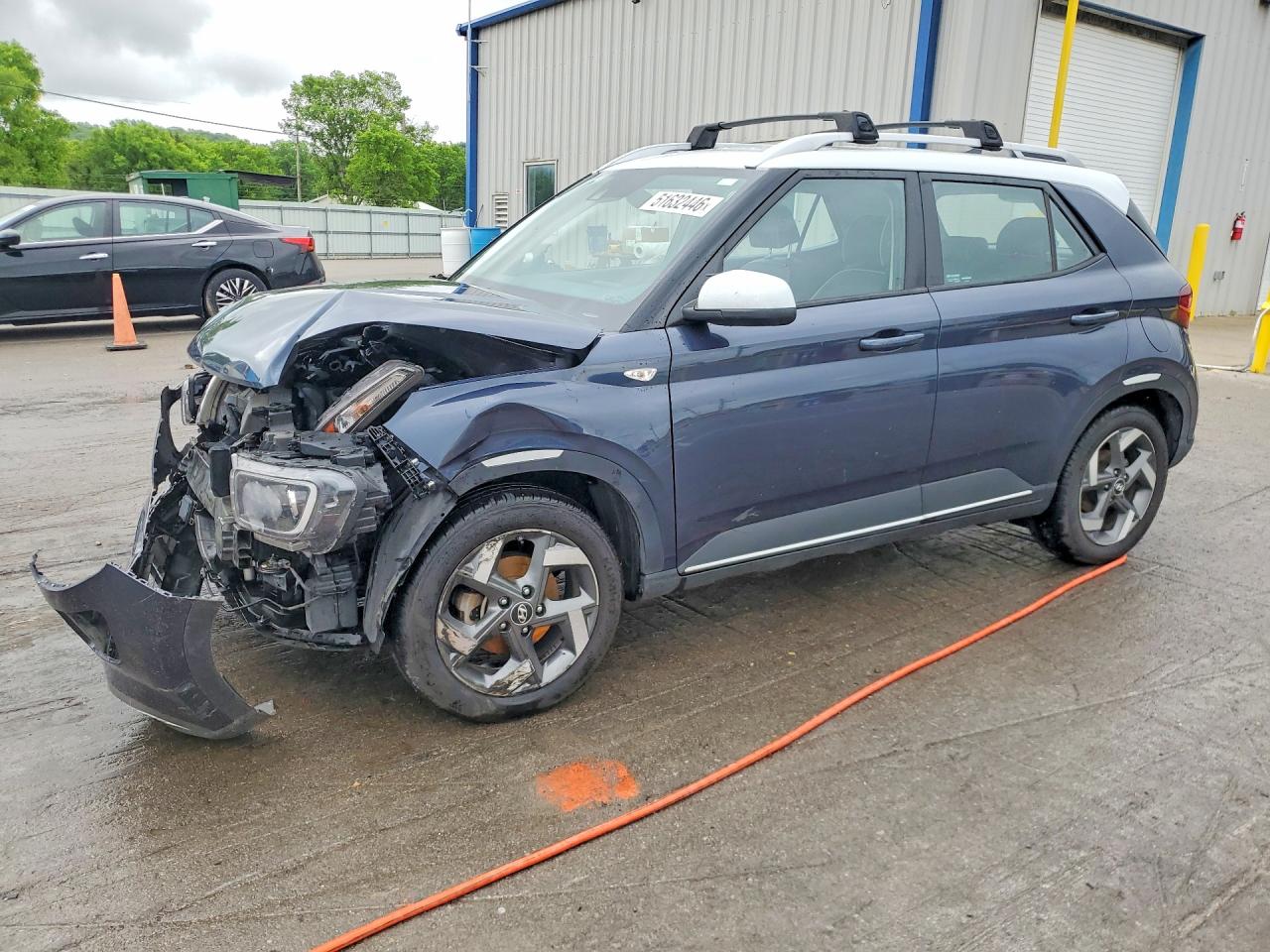 Salvage Hyundai VENUE Image