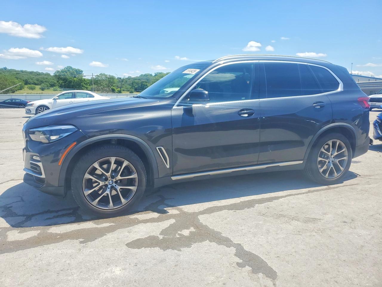 Salvage BMW X Series Image