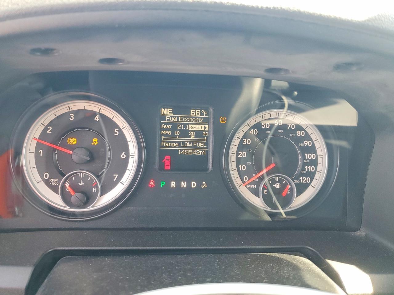 Ram 1500 St