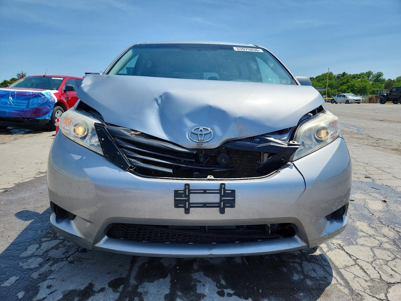 Toyota Sienna Le