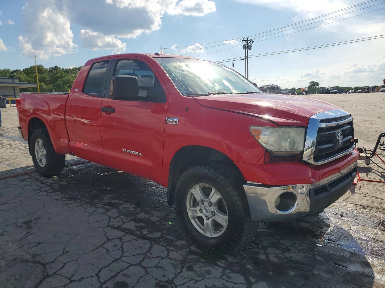 Toyota Tundra Double Cab Sr5
